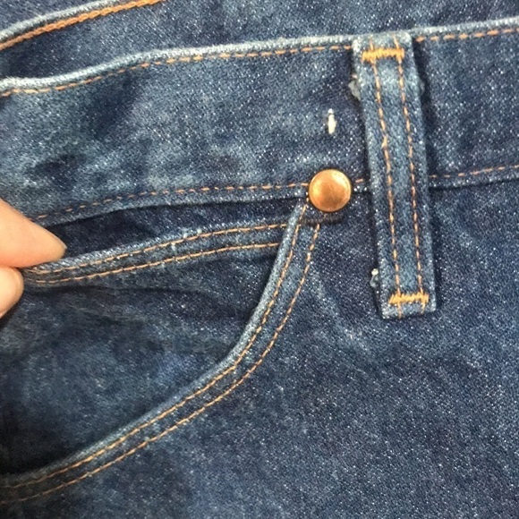 Wrangler VTG Cowboy Cut Medium Wash Jeans size 5x36 - Picture 9 of 11